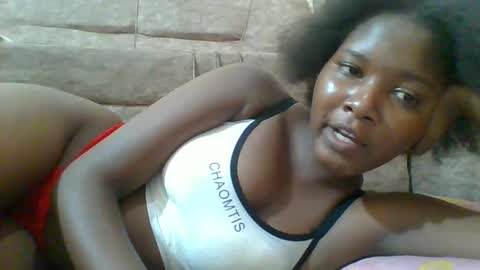 Snapshot of hotbabbee chatting on 02-03-25, 05:35 love online show from 02-03-25, 05:35