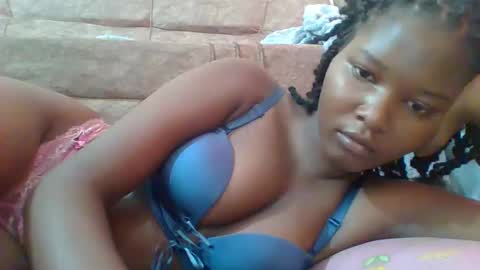 Snapshot of hotbabbee chatting on 02-08-25, 11:01 love online show from 02-08-25, 11:01