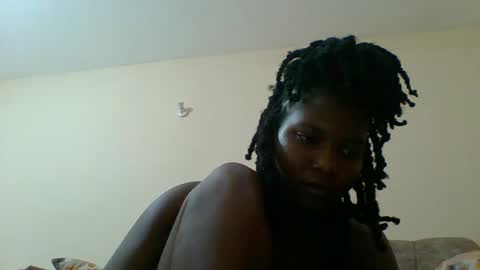 Snapshot of hotbabbee chatting on 02-10-25, 06:24 love online show from 02-10-25, 06:24