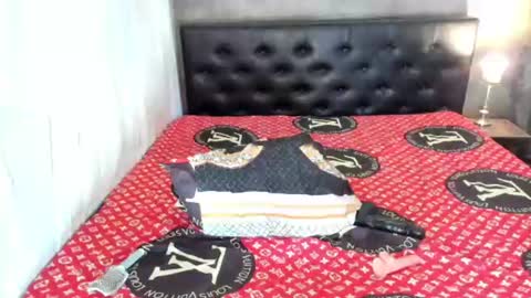 maria online show from 08-05-26, 12:46