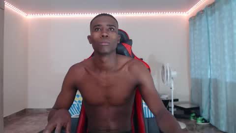 Snapshot of hotblacks07 chatting on 10-05-25, 09:56 rivas online show from 10-05-25, 09:56