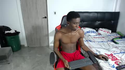 Snapshot of hotblacks07 chatting on 04-24-26, 04:20 rivas online show from 04-24-26, 04:20