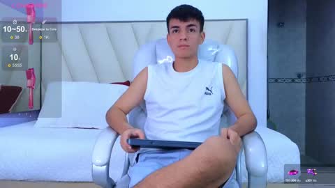 Snapshot of hotboy21_ chatting on 09-12-25, 03:50 hotboy21_ online show from 09-12-25, 03:50