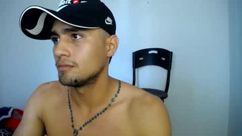 Snapshot of hotboy69nino chatting on 10-24-25, 05:31 hotboy69nino online show from 10-24-25, 05:31