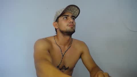 Snapshot of hotboy69nino chatting on 11-04-25, 07:35 hotboy69nino online show from 11-04-25, 07:35