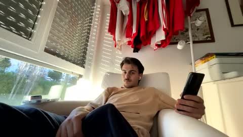 Snapshot of hotboyfuck9 chatting on 04-01-26, 06:16 hotboyfuck9 online show from 04-01-26, 06:16