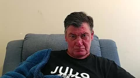 hotcam054 online show from 04-23-26, 02:57