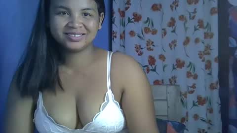 Snapshot of hotcelici chatting on 09-23-25, 07:33 hotcelici online show from 09-23-25, 07:33