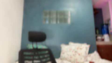 Snapshot of hotchic_aya chatting on 02-05-26, 09:25 Aya online show from 02-05-26, 09:25