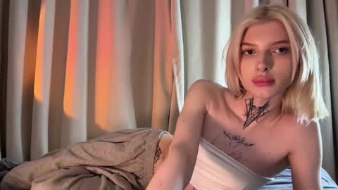 Snapshot of hotchubently chatting on 09-12-25, 01:55 hotchubently online show from 09-12-25, 01:55