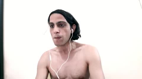Snapshot of hotdany70 chatting on 10-16-25, 10:33 hotdany70 online show from 10-16-25, 10:33