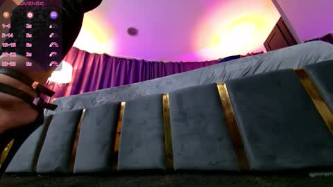 Snapshot of hotdesy_ chatting on 02-07-26, 03:43 Mistress online show from 02-07-26, 03:43