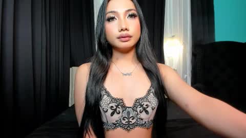 hotdior4u online show from 06-19-26, 06:45