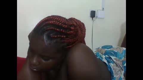 Snapshot of hotebbbyy chatting on 12-09-24, 12:01 EBBY online show from 12-09-24, 12:01
