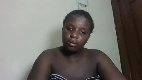 Snapshot of hotebbbyy chatting on 12-15-24, 04:15 EBBY online show from 12-15-24, 04:15