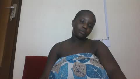 Snapshot of hotebbbyy chatting on 12-30-24, 08:10 EBBY online show from 12-30-24, 08:10