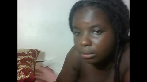 Snapshot of hotebbbyy chatting on 09-29-25, 08:08 EBBY online show from 09-29-25, 08:08