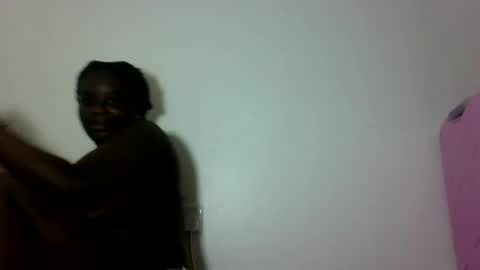 Snapshot of hotebbbyy chatting on 10-05-25, 11:19 EBBY online show from 10-05-25, 11:19