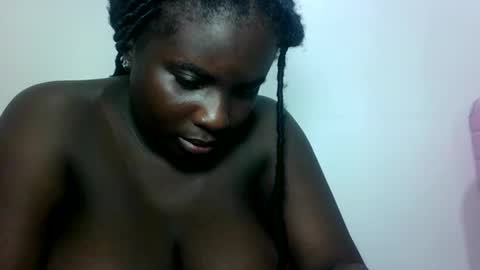 Snapshot of hotebbbyy chatting on 10-07-25, 12:19 EBBY online show from 10-07-25, 12:19
