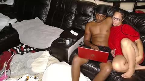 Snapshot of hotebonycouple713 chatting on 02-17-25, 12:54 Sasha Daniel online show from 02-17-25, 12:54