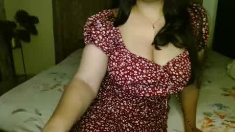 Snapshot of hoteliza6 chatting on 02-13-26, 07:32 Eliza i dont show face in any show online show from 02-13-26, 07:32