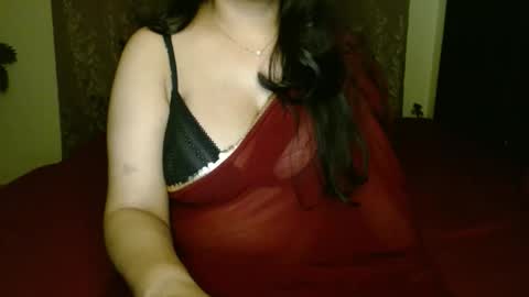 Snapshot of hoteliza6 chatting on 02-16-26, 07:43 Eliza i dont show face in any show online show from 02-16-26, 07:43