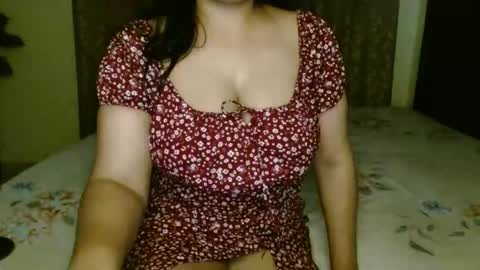 Snapshot of hoteliza6 chatting on 03-06-26, 06:15 Eliza i dont show face in any show online show from 03-06-26, 06:15