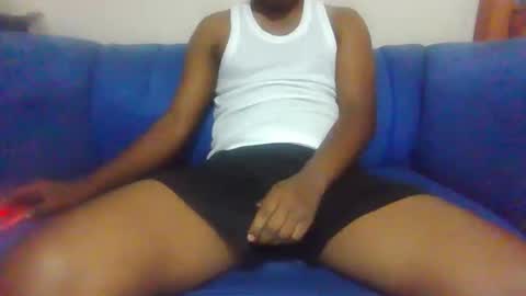 hotguyy001 online show from 09-27-25, 03:55