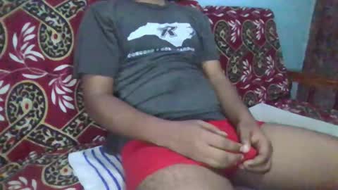 hotguyy001 online show from 02-05-26, 02:38