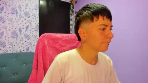 hannah online show from 10-12-25, 01:59