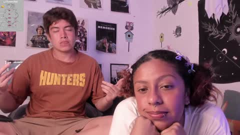 Snapshot of hothoneychile chatting on 01-27-25, 02:42 Sam and Nico online show from 01-27-25, 02:42