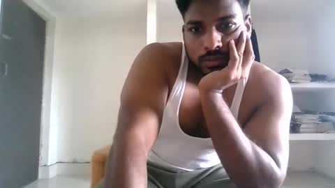 hothunkman352176 online show from 07-09-26, 09:46