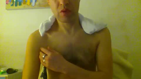 hottitan  twitter Marianoshcam online show from 10-19-25, 03:29