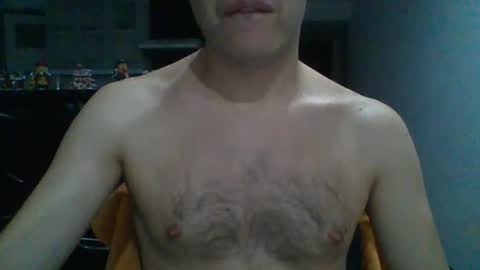 hottitan  twitter Marianoshcam online show from 12-20-25, 04:08