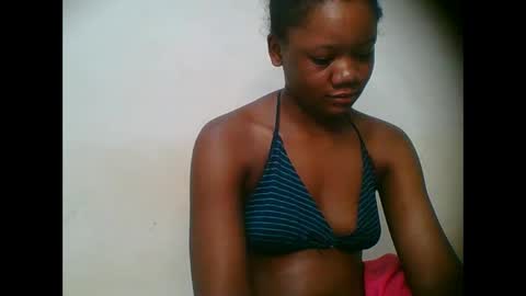 LOYCE online show from 11-18-25, 01:33