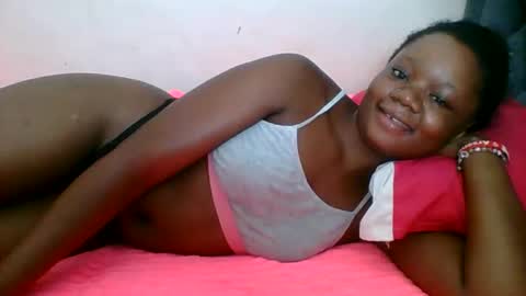 Snapshot of hotjeylee chatting on 05-01-26, 03:22 LOYCE online show from 05-01-26, 03:22