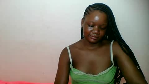 Snapshot of hotjeylee chatting on 05-05-26, 09:23 LOYCE online show from 05-05-26, 09:23