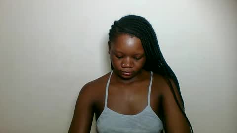 Snapshot of hotjeylee chatting on 05-18-26, 10:37 LOYCE online show from 05-18-26, 10:37