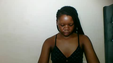 Snapshot of hotjeylee chatting on 05-26-26, 12:50 LOYCE online show from 05-26-26, 12:50