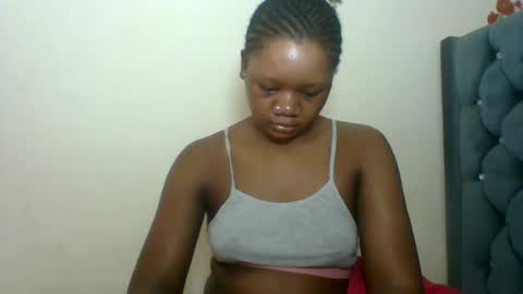 Snapshot of hotjeylee chatting on 07-27-26, 08:10 LOYCE online show from 07-27-26, 08:10