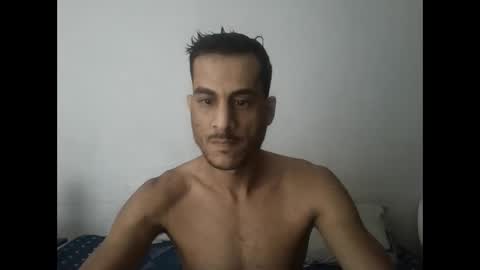 hotjuan11 online show from 04-25-26, 07:44