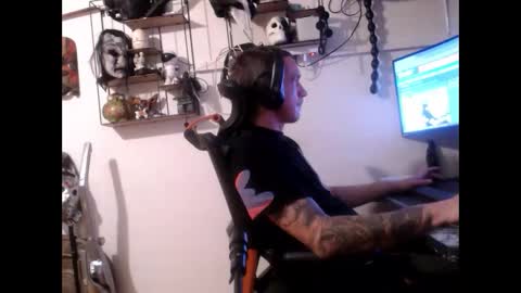 hotkinkytat online show from 03-08-25, 07:31