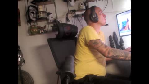 hotkinkytat online show from 09-29-25, 12:10