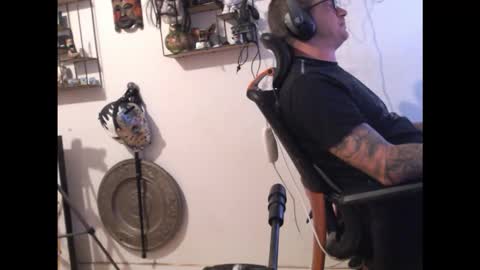 Snapshot of hotkinkytat chatting on 03-29-26, 10:37 hotkinkytat online show from 03-29-26, 10:37