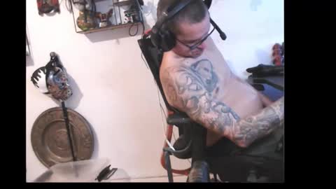 hotkinkytat online show from 04-27-26, 07:50