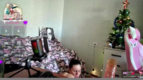 Snapshot of hotkleoo chatting on 01-03-25, 10:09 MistressM online show from 01-03-25, 10:09