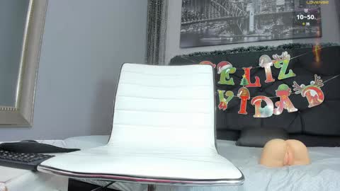 Snapshot of hotkoljeixxx chatting on 12-27-24, 08:13 Hotkoljei online show from 12-27-24, 08:13