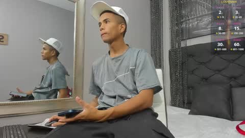 Snapshot of hotkoljeixxx chatting on 01-10-25, 02:35 Hotkoljei online show from 01-10-25, 02:35