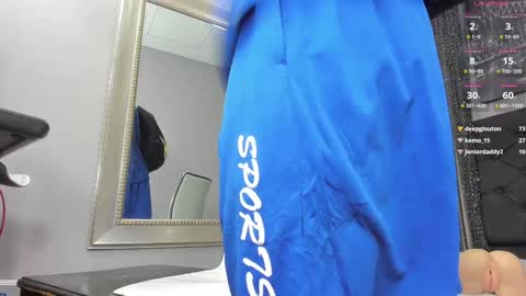 Snapshot of hotkoljeixxx chatting on 01-22-25, 08:51 Hotkoljei online show from 01-22-25, 08:51