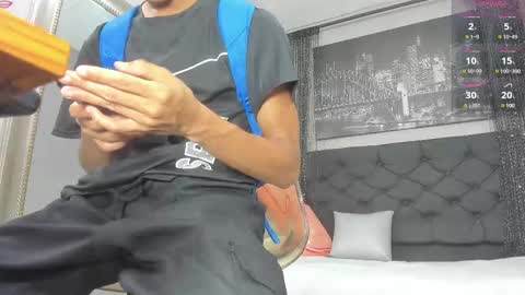 Snapshot of hotkoljeixxx chatting on 02-19-25, 03:39 Hotkoljei online show from 02-19-25, 03:39